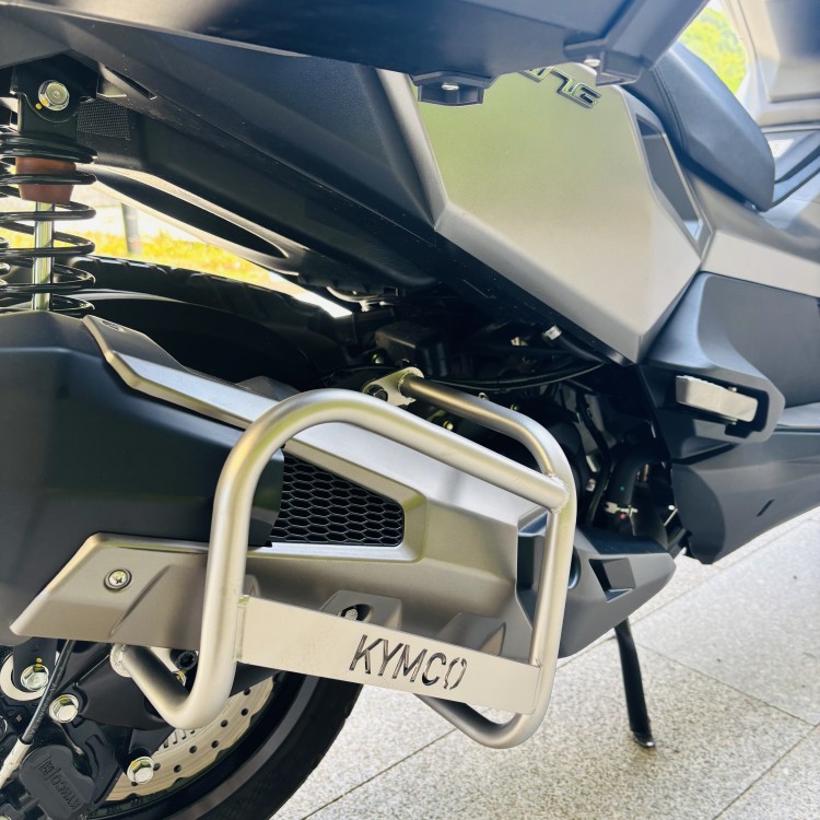 适用光阳x350adv排气护杠保险杠防摔防撞保护杠排气管专用改装配