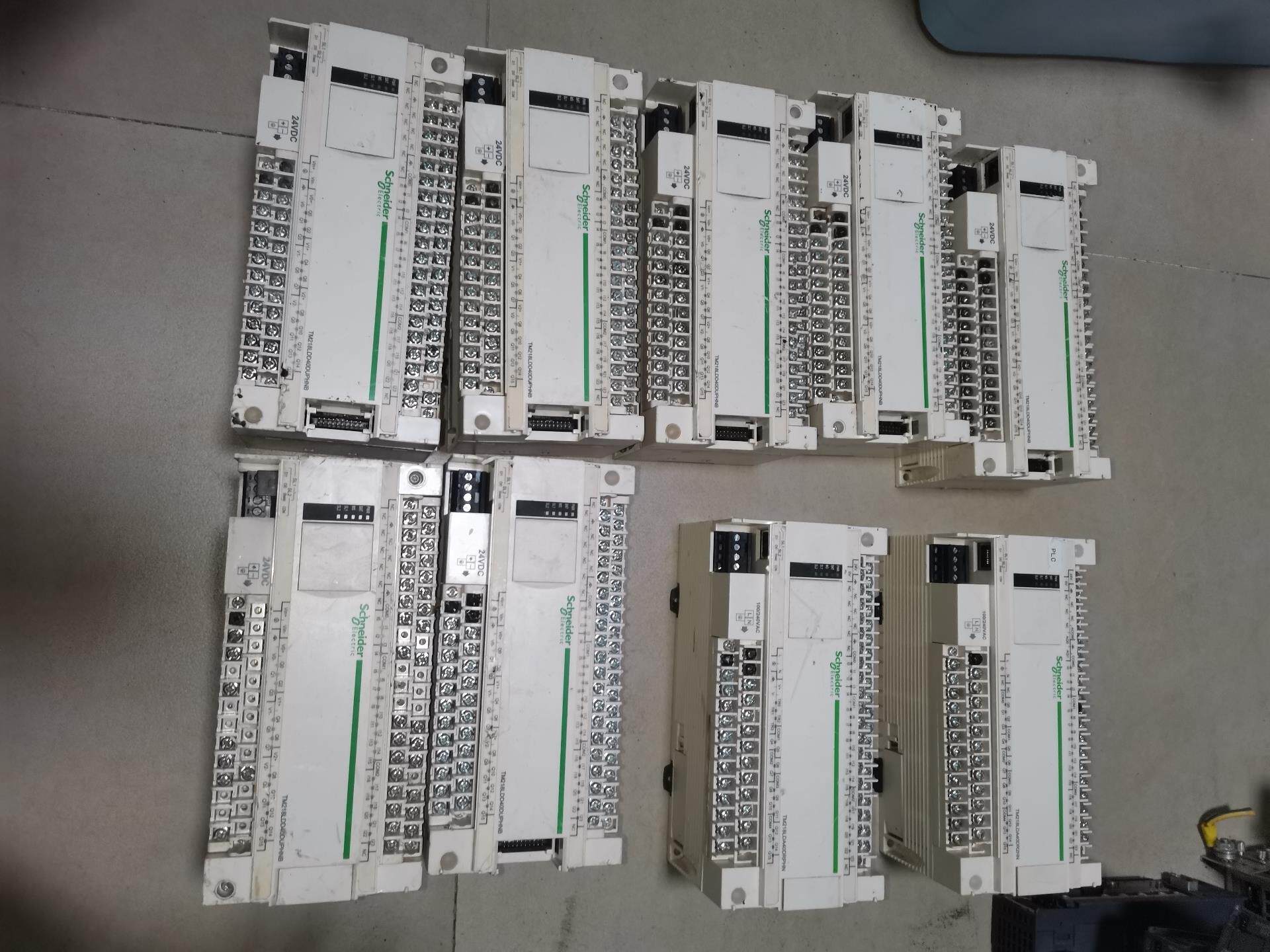 议价TM218LDD40DUPHNB 有7个，TM218LDA4议价商品议价