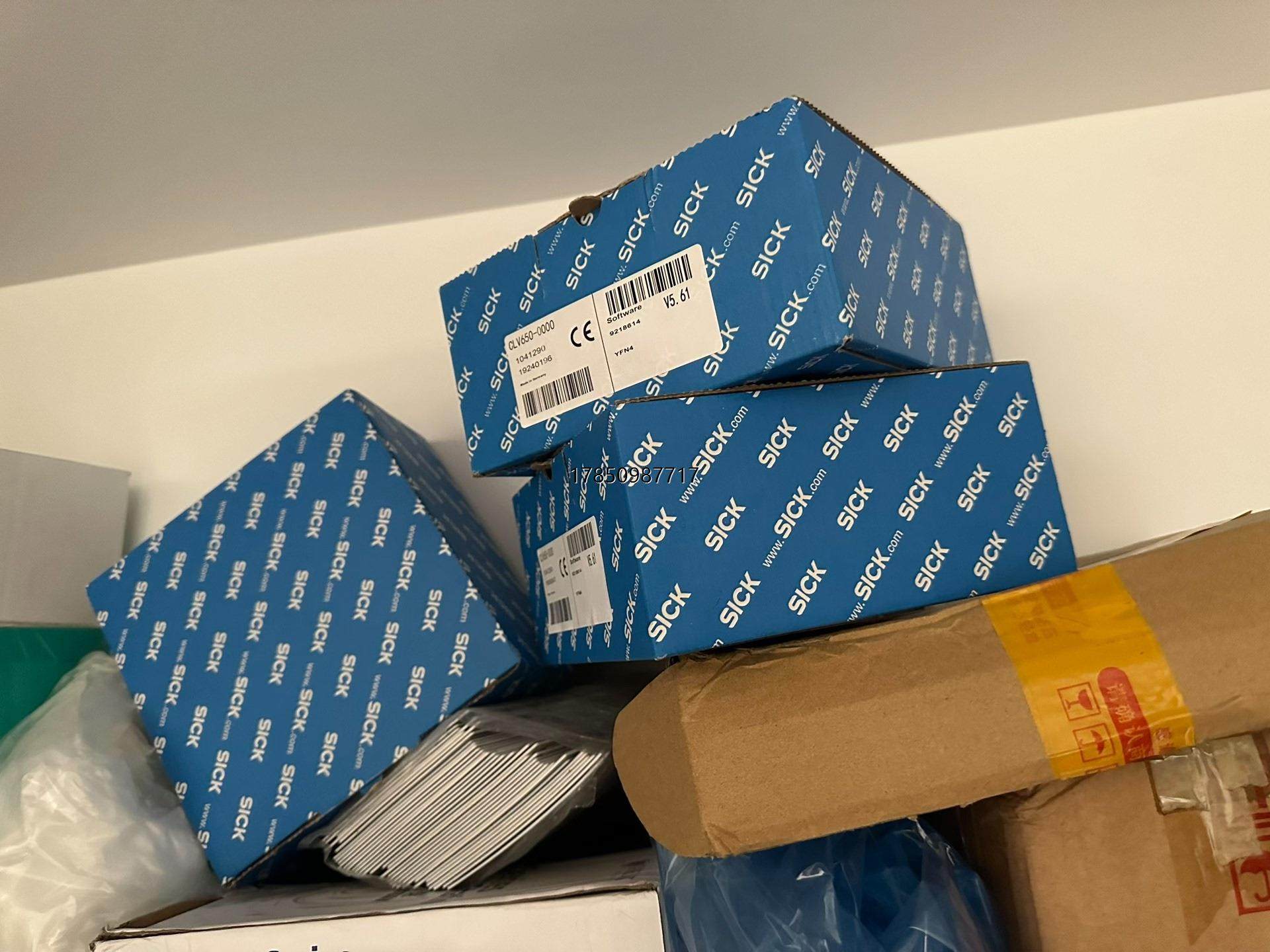 议价SICK西克扫码器CLV6XX系列，编码器包装盒，需要的私聊议价