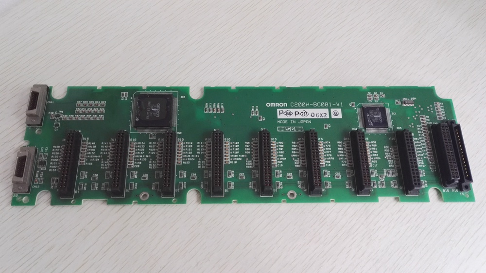 议价欧姆龙PLC卡槽C200H-BC081-V1议价出议价