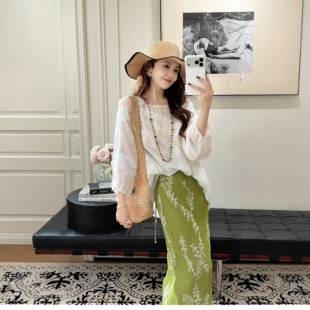PINZIKO 大兔子 100苎麻蕾丝花边圆领夏季女款防晒气质小衫上衣
