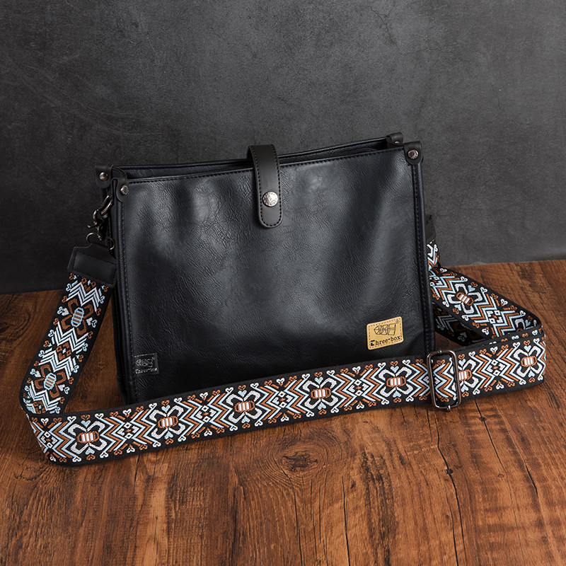 日系青年单肩包皮质休闲男士斜挎包个性复古学院风邮差包潮流男包