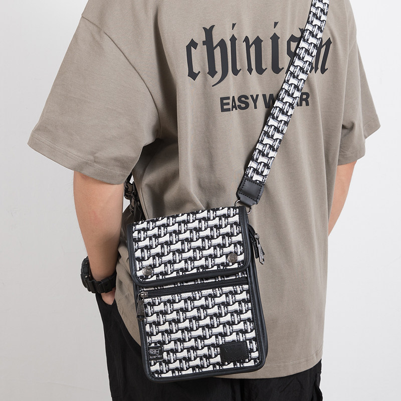 时尚男士竖款单肩包个性潮流格子撞色手机包休闲斜挎包百搭小挎包,箱包皮具/热销女包/男包,男士包袋,淘宝优惠券,粉丝福利购,淘宝优惠卷