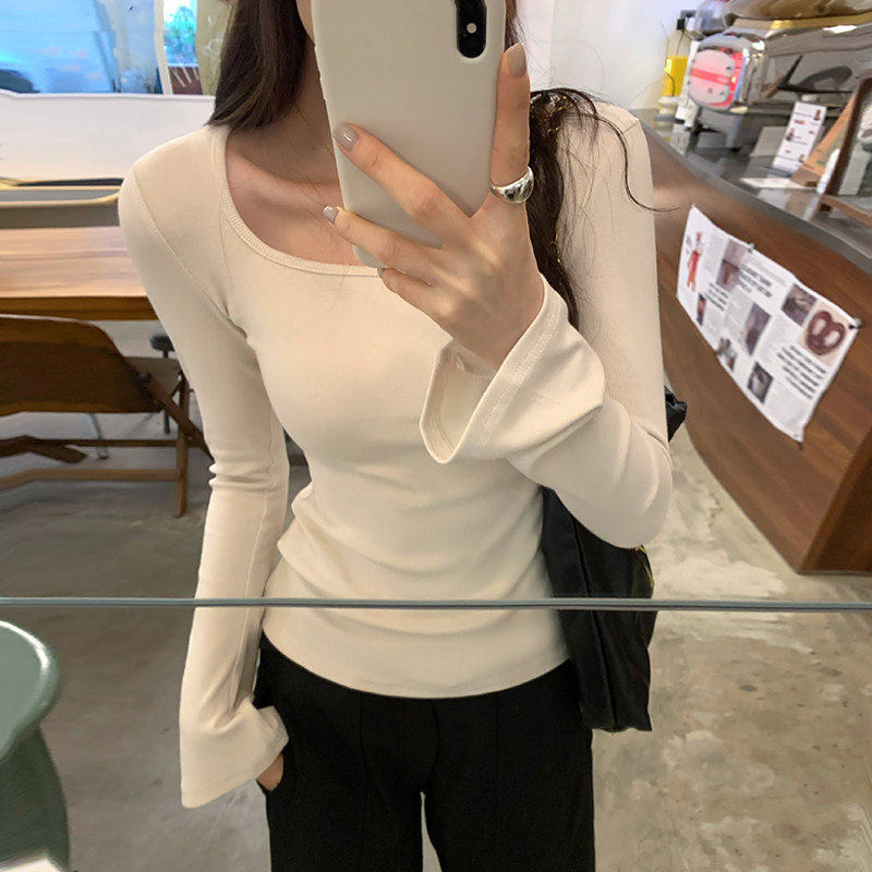 实拍图气质喇叭长袖T恤女秋冬季2025新款白色内搭打底衫修身上衣