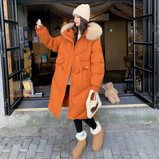 羽绒服女款2025冬新款290斤胖mm大码韩版连帽白鸭绒显瘦橘色外套