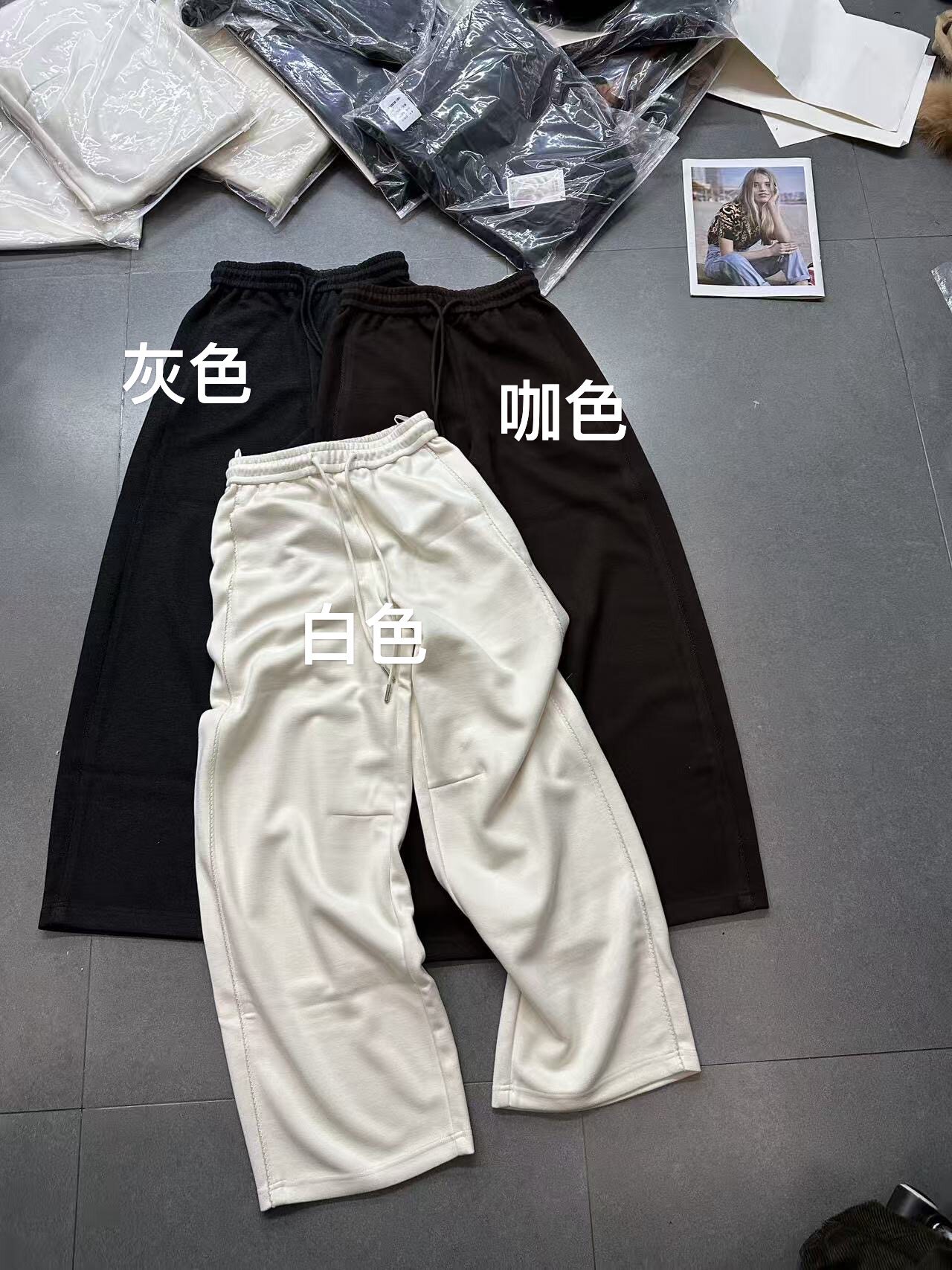 欧洲站2026秋季新款欧货时尚松紧腰抽绳宽松显瘦百搭休闲裤卫裤女