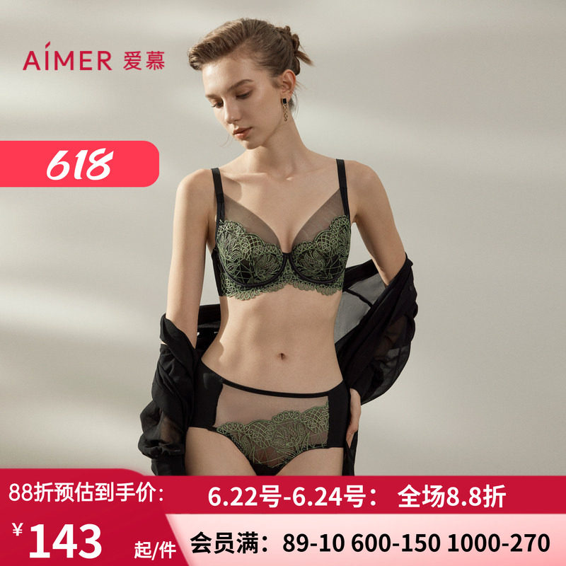 棉质底裆中腰平角裤包臀