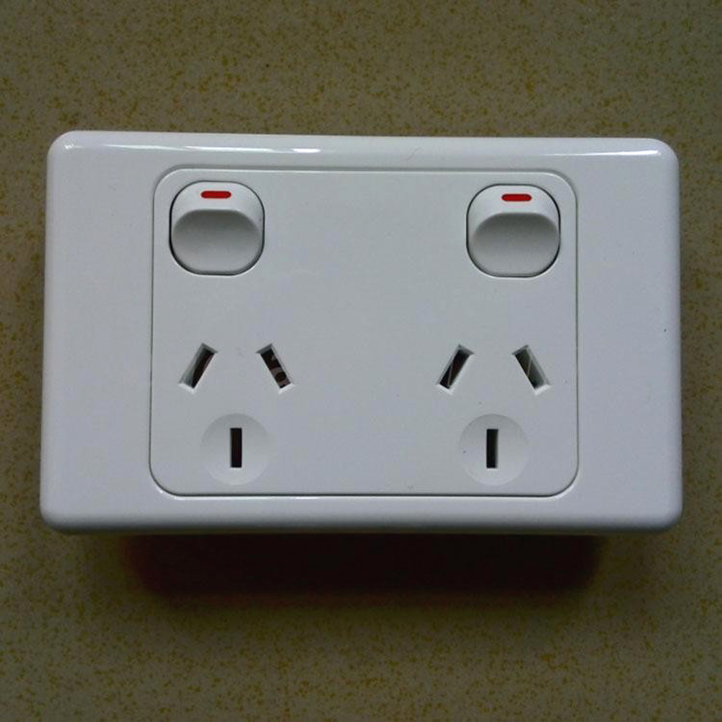 澳大利亚118型墙壁插座