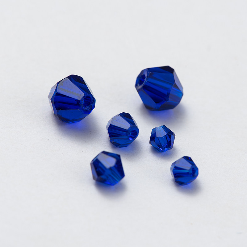 宝蓝色尖珠菱形水晶珠 3---8mm水晶珠 菱形珠 尖珠 diy手链串珠