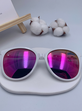 偏光镜艾尼雅厚重板材框金属腿