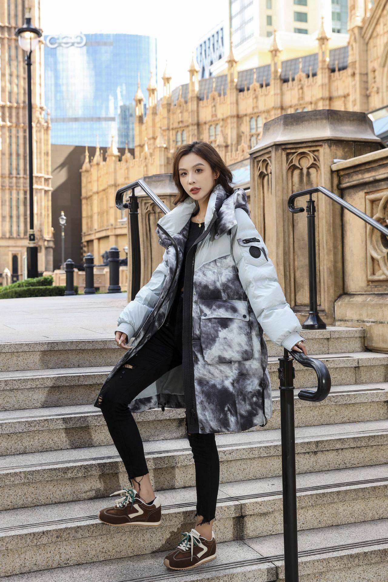 特价K9865大码女装90白鸭绒羽绒服百搭中长款水墨画羽绒服外套女