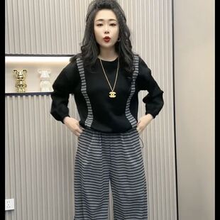 休闲风套装女2026年早春新款时尚条纹假两件抽绳卫衣裤子两件套