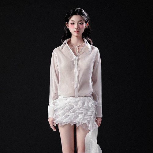 越南小众RAFFINE 2025年春季新款轻盈感荷叶边花朵衬衫半裙