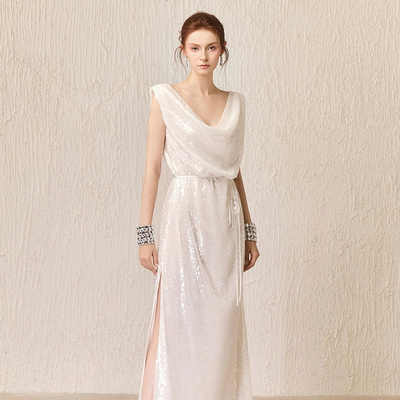 越南小众品牌ARTI 2025年新年新款白色御姐风荡领高腰连衣裙