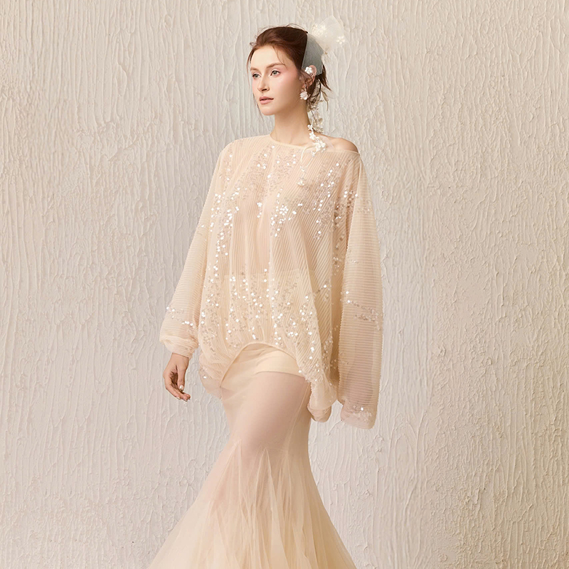 越南小众品牌ARTI 2025年新年新款温柔杏色垂感亮片套装裙