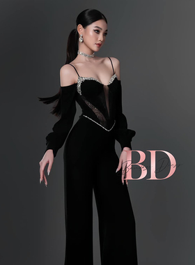 越南小众品牌BANDAGE 2024冬季新款黑色时尚利落水钻连体裤