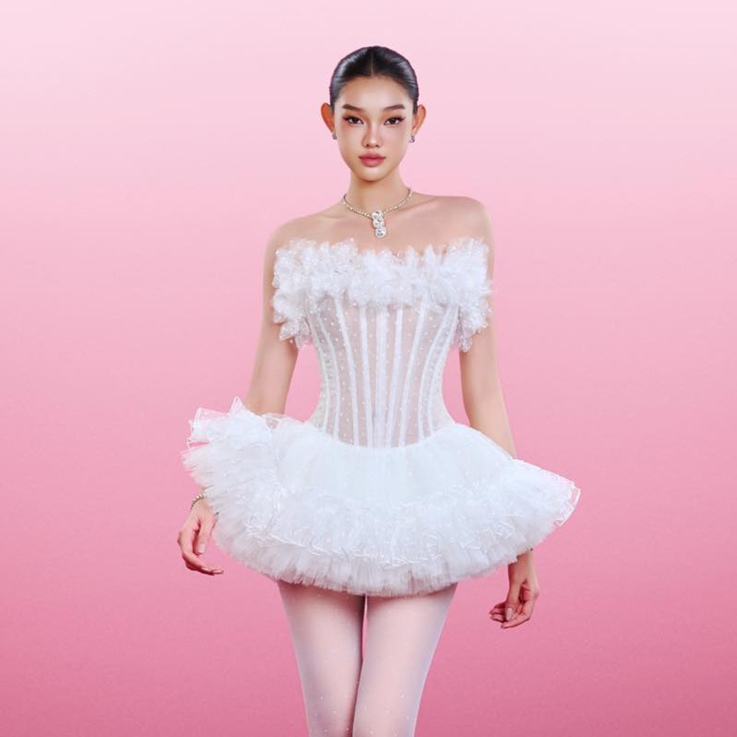 越南小众品牌MOULINROSE 2026年春季新款优雅芭蕾鱼骨薄纱抹胸裙