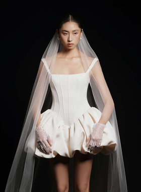 越南小众品牌HUONG 2025年夏季新款白色气质鱼骨收腰吊带蓬蓬裙