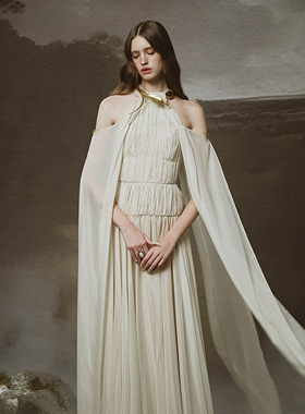 越南小众LINH PHUNG 2025年夏季新款法式优雅少女压褶连衣裙