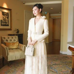 越南小众DARLING DIVA 2025年秋季新款名媛风收腰外套+蕾丝半裙