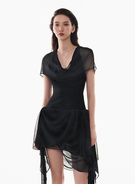 越南小众MUSTHAVE 2024夏季新款顺滑光泽感收腰荷叶边黑色连衣裙