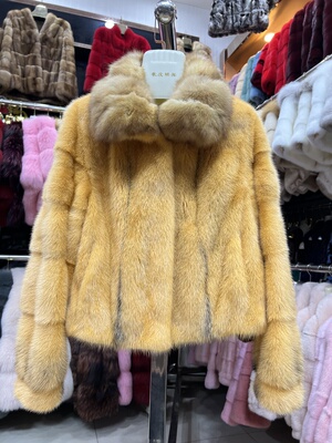 进口紫貂领小母貂水貂毛皮草外套女短款整貂年轻时尚新款貂皮大衣