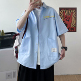 浅蓝色
