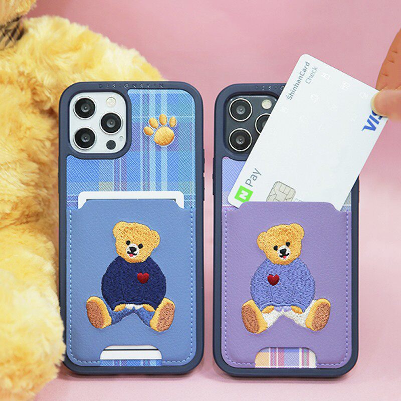 DESIGN SKIN适用苹果12手机壳泰迪熊可爱卡通iPhone12promax格子插卡紫色皮质全包口袋可放卡英伦风女