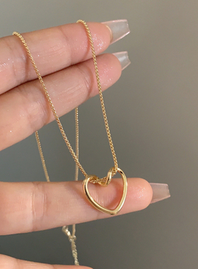 日韩国镂空爱心项链女高级感小众设计颈链2024新款通勤锁骨链7616