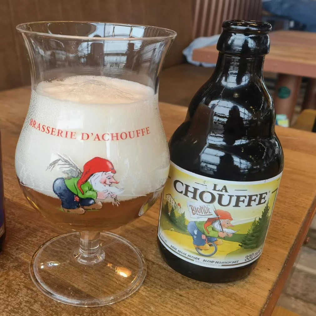 比利时原装进口舒弗啤酒专用杯chouffe开口郁金香金色精酿啤酒杯
