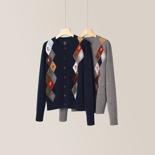 羊绒衫25年新品菱形格开衫外套潮