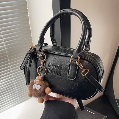 2025秋季新款通用款女包车缝线PU单肩斜挎手提包2024年冬季波士顿