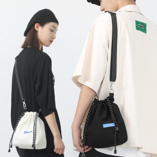 小挎包男士潮牌ins单肩包原创个性背包女轻便简约手机包男斜挎包