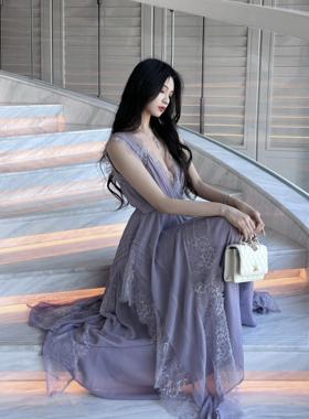 Elyssa 原创冷紫色重工蕾丝v领高级吊带温柔长裙贵气感度假连衣裙