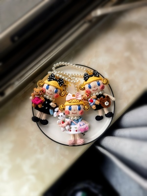 成品日本curly collection同款卷发女孩背包装饰女精致吉祥物挂件