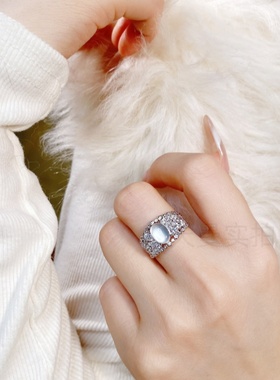 新中式高冰玻璃种水沫玉轻奢复古蛋形镂空戒指时尚纯银