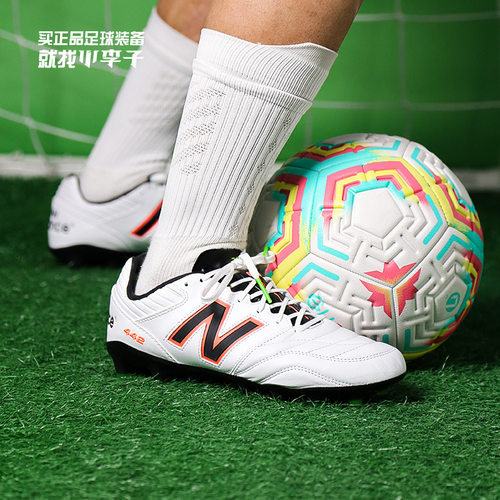 NEWBALANCE442V2PRO袋鼠皮足球