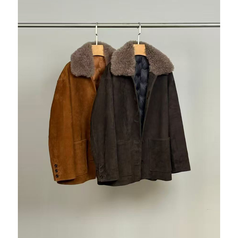 巴恩风简约羊皮反绒鹅绒服女