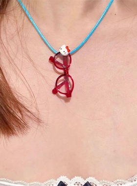 凯蒂猫小眼镜吊坠天蓝色绳子项链