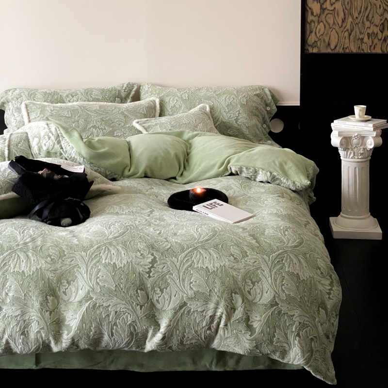 秋冬高克重牛奶绒四件套雕花保暖