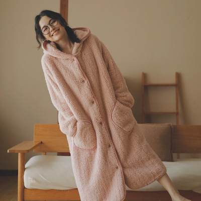 冬季长袖连帽保暖过膝珊瑚绒睡袍