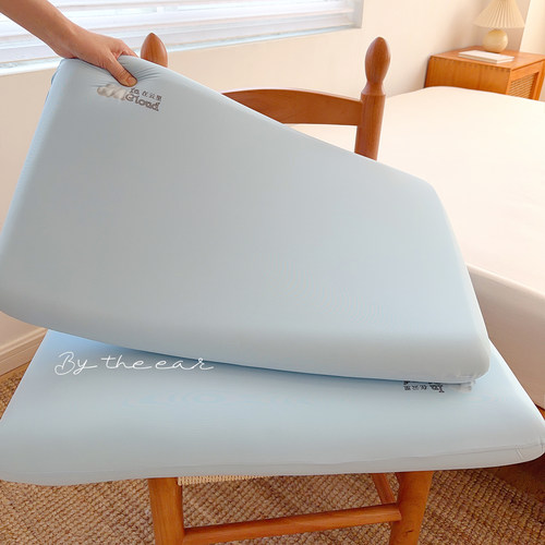 记忆芯慢回弹护颈枕成人枕头