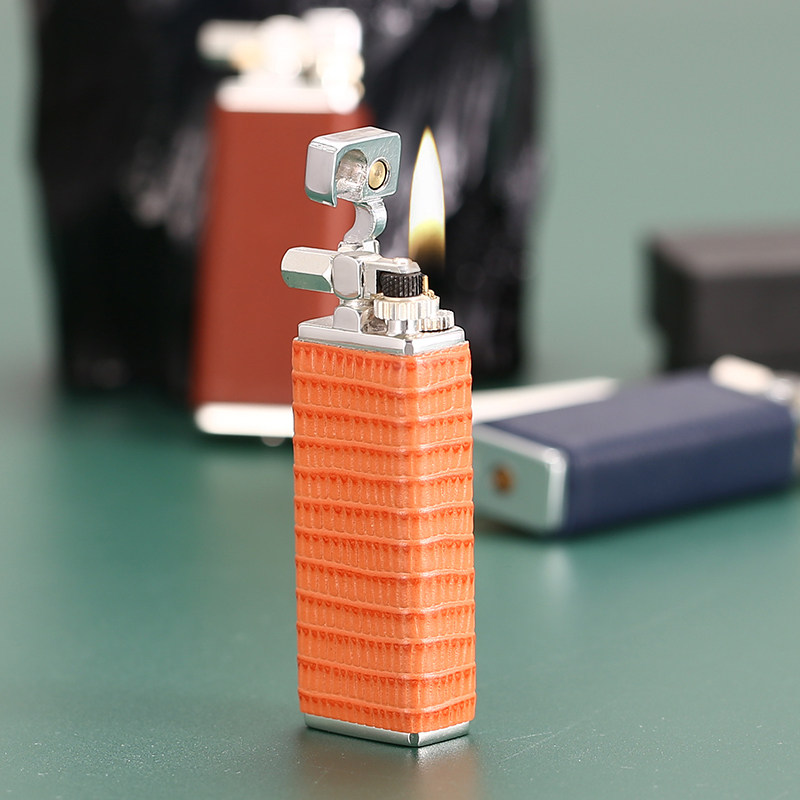 日本正版抬臂企鹅打火机铜复古充气砂轮火机续航久轻便手工定制