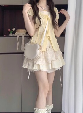 温柔甜妹奶乖穿搭套装裙女夏假两件收腰衬衫碎花百褶短裙子两件套