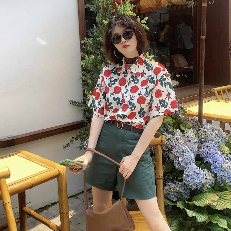 iuui·le 白底红花短袖衬衫女夏薄款2025新款复古休闲上衣宽松