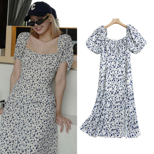 Lisa同款法式复古方领泡泡袖碎花连衣裙女夏雪纺气质显瘦茶歇裙子