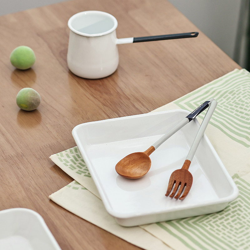 日本进口野田珐琅搪瓷料理盘托盘简约面包蛋糕盘厨房烘培备菜盘,餐饮具,餐用托盘,淘宝优惠券,粉丝福利购,淘宝优惠卷
