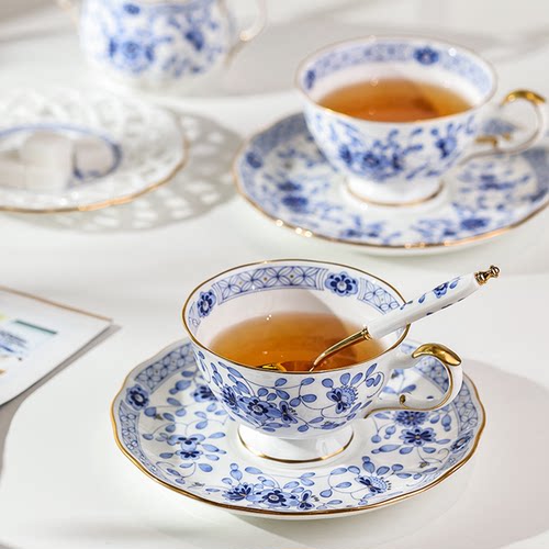 日本进口NARUMI米兰骨瓷咖啡杯碟