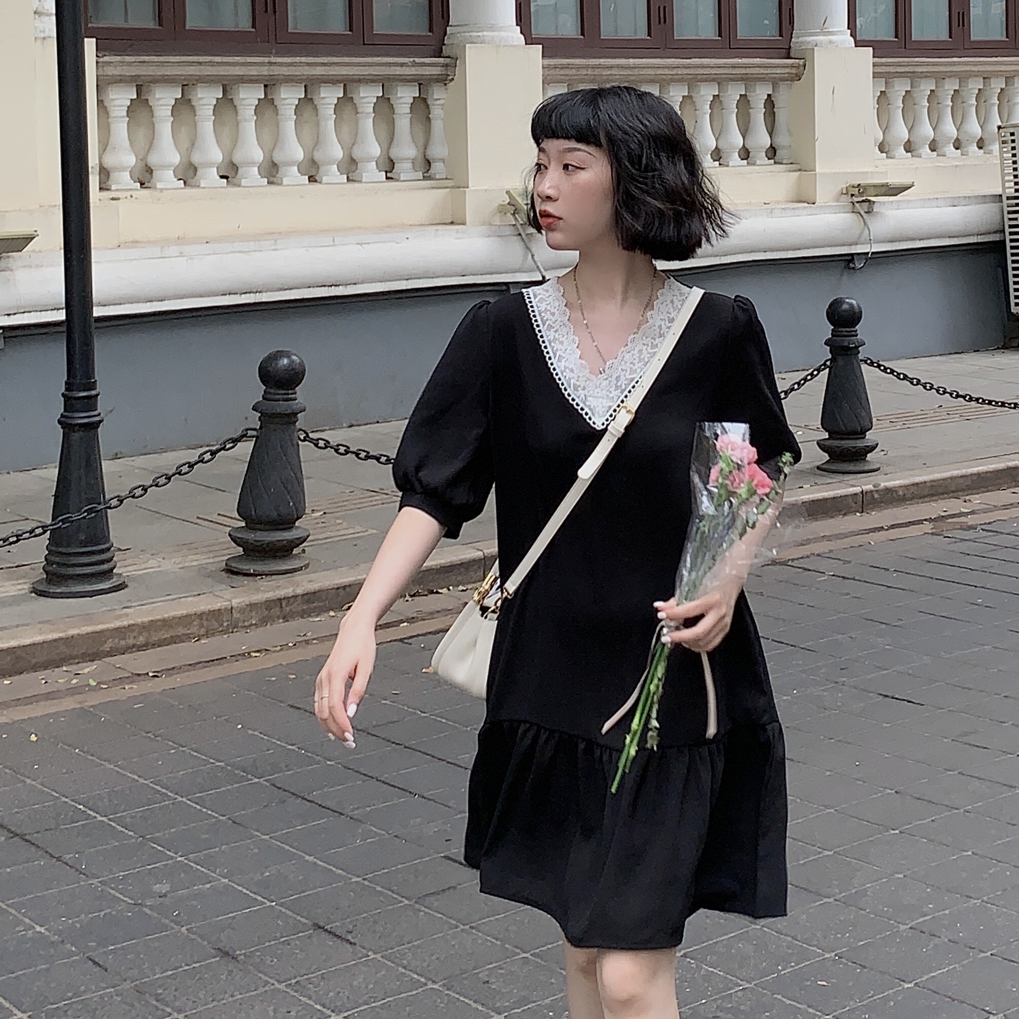 Real price summer linen stitching lace V-neck loose and slim dress