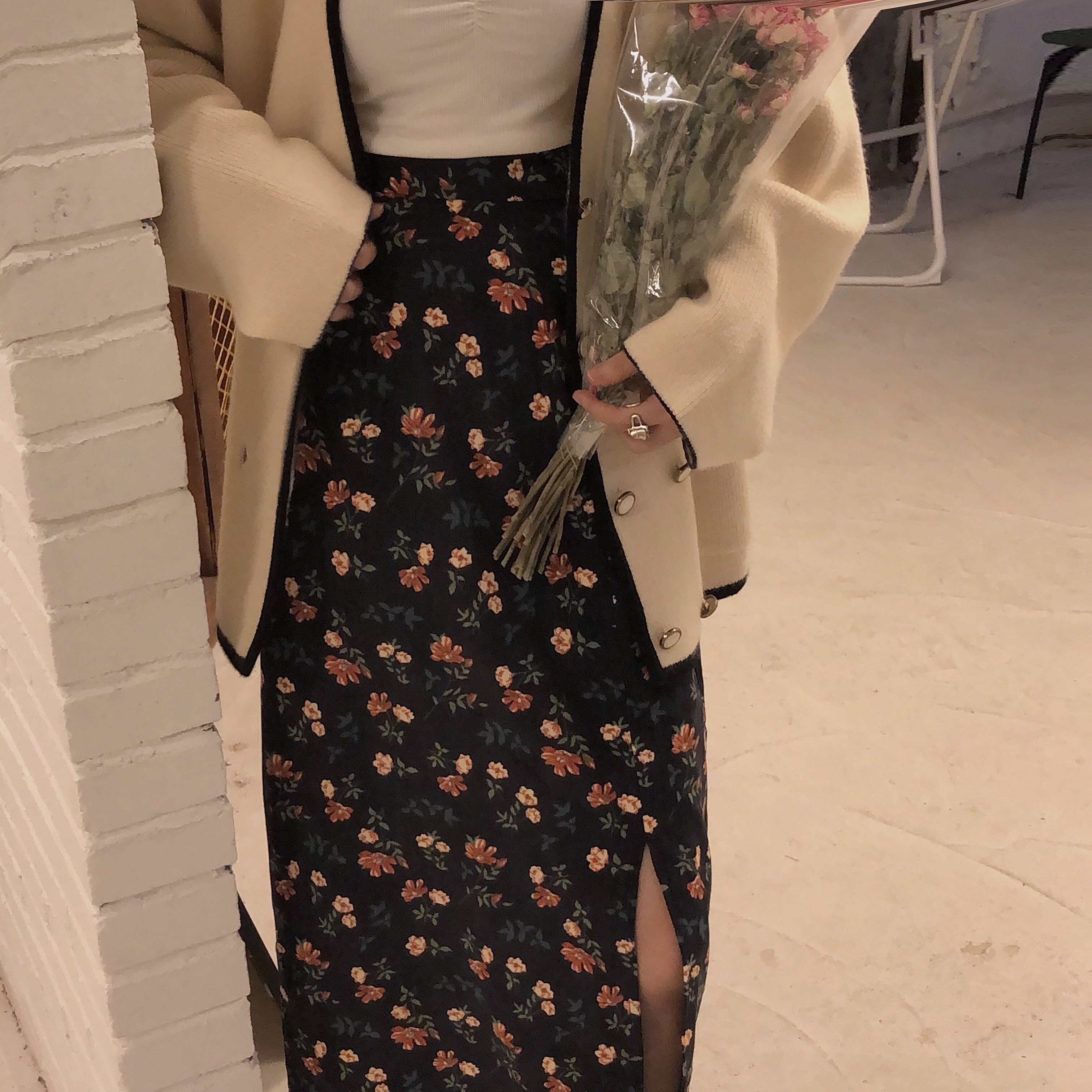 Real price winter corduroy printed split skirt